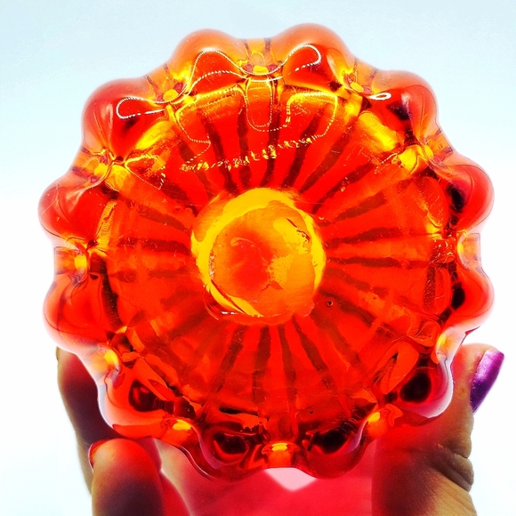 Vintage Amberina Small Flutted Vase With Cadmium (It Glows In UV Light) - Picture 6 of 11